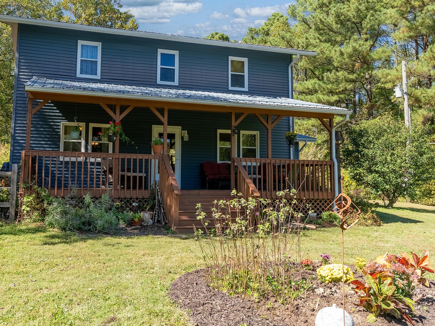 275 Thorn Lane
