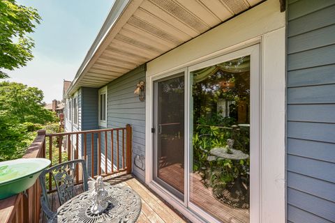 A home in Glen Ellyn