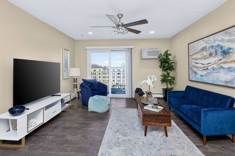 Tiny photo for 6630 S Brainard Avenue #409, Countryside, IL 60525 (MLS # 12569734)