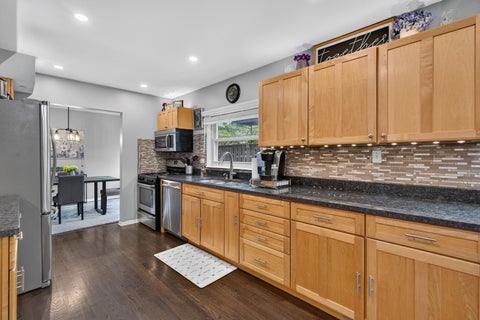 Tiny photo for 1000 Louis Avenue, Algonquin, IL 60102 (MLS # 12712492)