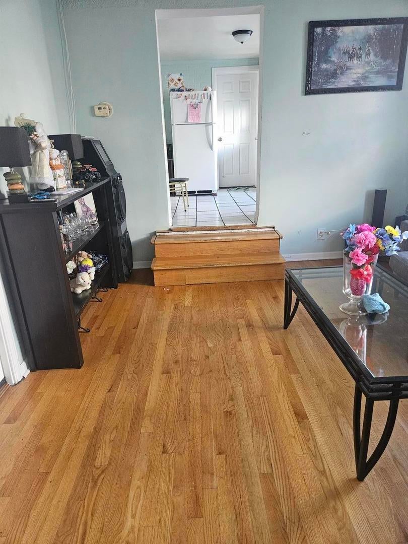 2144 W 19th Street