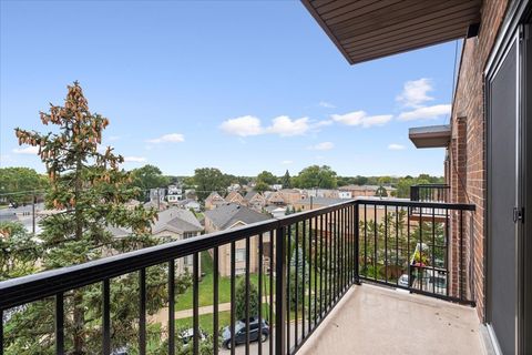 Tiny photo for 6525 N Nashville Avenue #501E, Chicago, IL 60631 (MLS # 12491824)