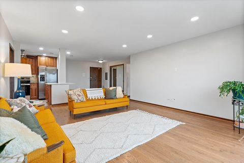 Tiny photo for 6525 N Nashville Avenue #501E, Chicago, IL 60631 (MLS # 12491824)