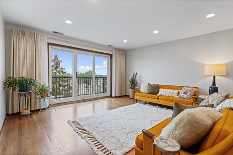 Tiny photo for 6525 N Nashville Avenue #501E, Chicago, IL 60631 (MLS # 12491824)