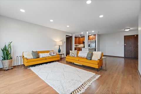 Tiny photo for 6525 N Nashville Avenue #501E, Chicago, IL 60631 (MLS # 12491824)