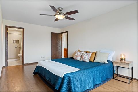 Tiny photo for 6525 N Nashville Avenue #501E, Chicago, IL 60631 (MLS # 12491824)