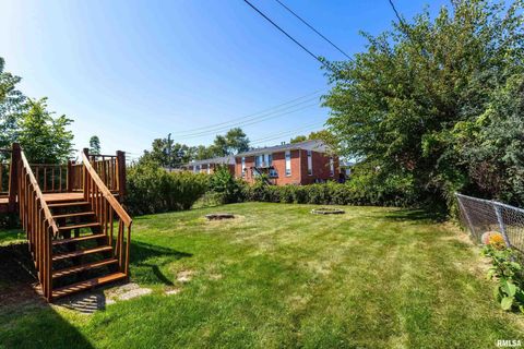 Tiny photo for 2846 MAGNOLIA Drive, Bettendorf, IA 52722 (MLS # QC4269430)