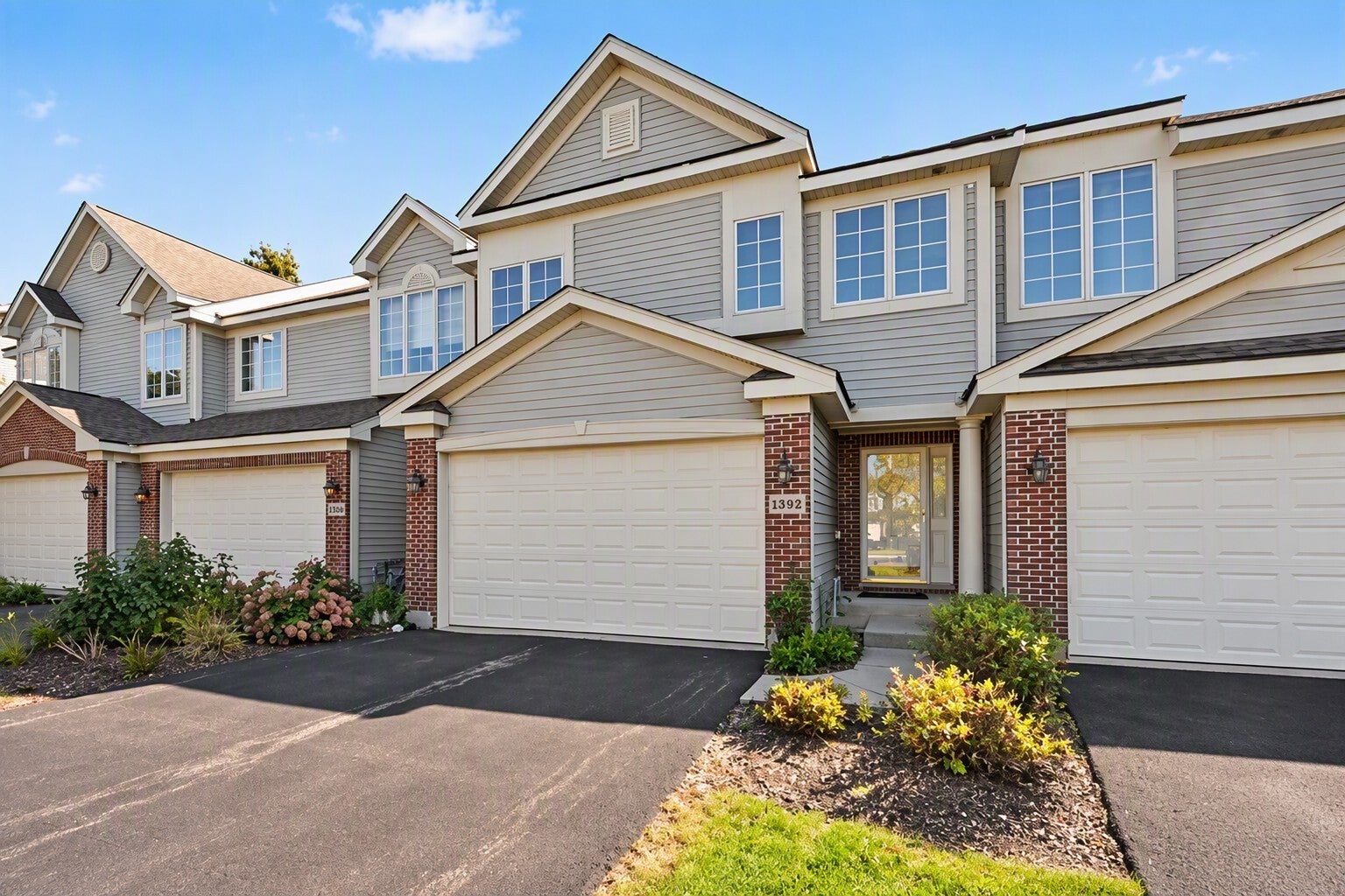 1392 Prairie View Parkway