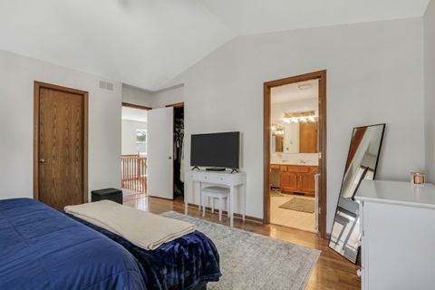 Tiny photo for 90 Southfield Drive, Vernon Hills, IL 60061 (MLS # 12662980)
