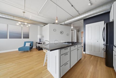 Tiny photo for 1530 S State Street #15R, Chicago, IL 60605 (MLS # 12618495)