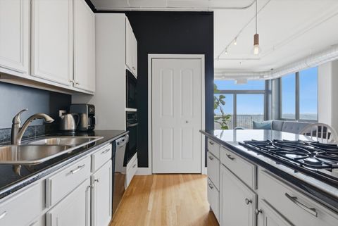 Tiny photo for 1530 S State Street #15R, Chicago, IL 60605 (MLS # 12618495)