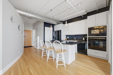 Tiny photo for 1530 S State Street #15R, Chicago, IL 60605 (MLS # 12618495)
