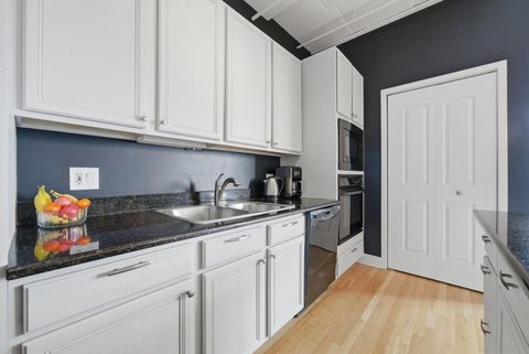 Tiny photo for 1530 S State Street #15R, Chicago, IL 60605 (MLS # 12618495)