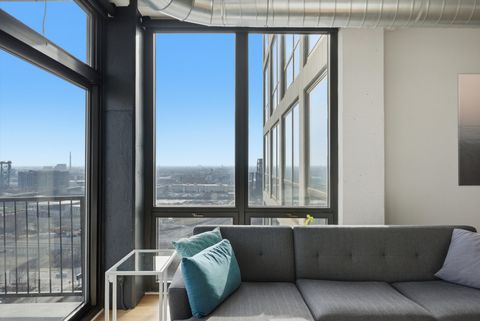 Tiny photo for 1530 S State Street #15R, Chicago, IL 60605 (MLS # 12618495)