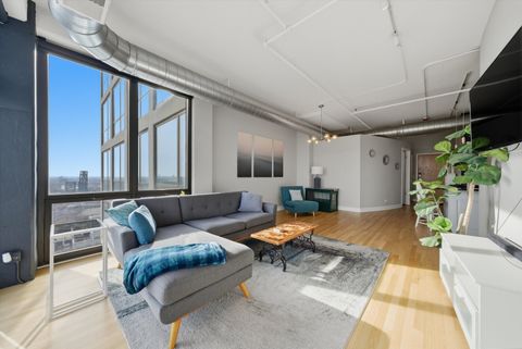 Tiny photo for 1530 S State Street #15R, Chicago, IL 60605 (MLS # 12618495)