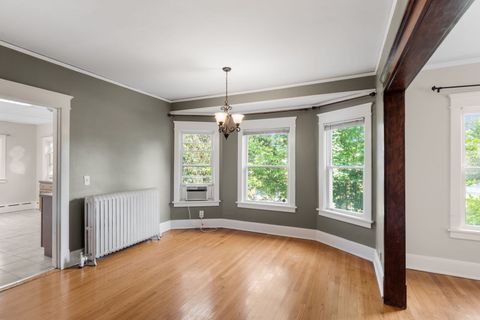 Tiny photo for 212 Elm Court, Libertyville, IL 60048 (MLS # 12491285)