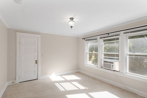 Tiny photo for 212 Elm Court, Libertyville, IL 60048 (MLS # 12491285)