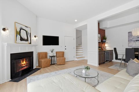 Tiny photo for 1432 W Erie Street #3R, Chicago, IL 60642 (MLS # 12593976)