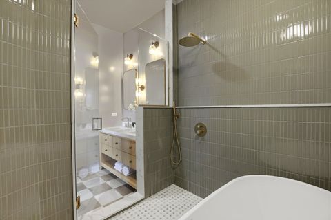 Tiny photo for 1432 W Erie Street #3R, Chicago, IL 60642 (MLS # 12593976)