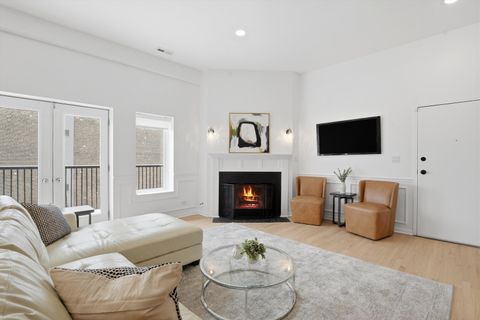 Tiny photo for 1432 W Erie Street #3R, Chicago, IL 60642 (MLS # 12593976)