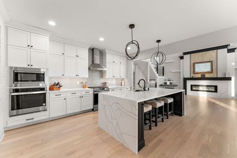 Tiny photo for 9343 Iris Drive, St. John, IN 46373 (MLS # 12578544)