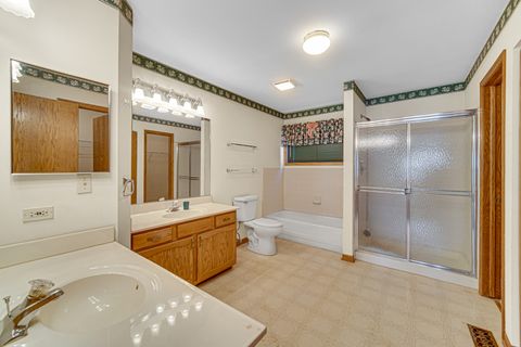 Tiny photo for 800 Big Bear Trail, Cary, IL 60013 (MLS # 12472675)