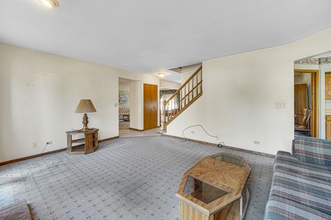 Tiny photo for 800 Big Bear Trail, Cary, IL 60013 (MLS # 12472675)