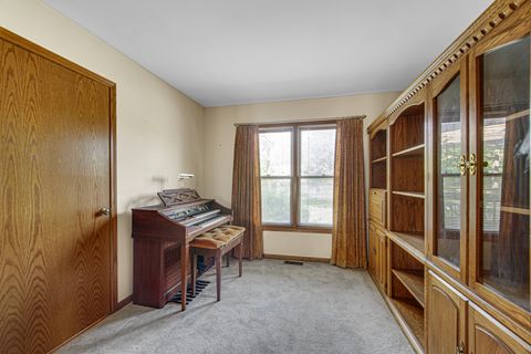 Tiny photo for 800 Big Bear Trail, Cary, IL 60013 (MLS # 12472675)