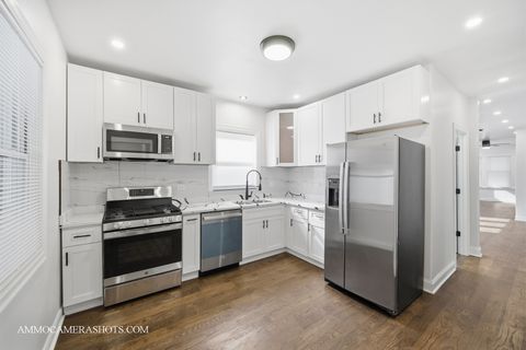 Tiny photo for 7725 S Wood Street, Chicago, IL 60620 (MLS # 12440929)