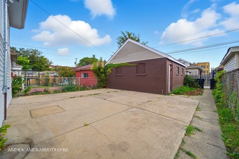 Tiny photo for 7725 S Wood Street, Chicago, IL 60620 (MLS # 12440929)