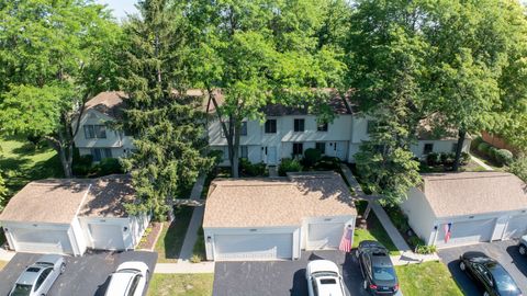 Tiny photo for 1525 Yale Court #1525, Elk Grove Village, IL 60007 (MLS # 12694877)
