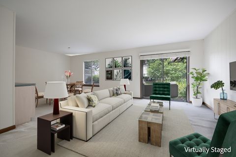 Tiny photo for 1525 Yale Court #1525, Elk Grove Village, IL 60007 (MLS # 12694877)