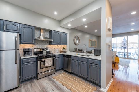 Tiny photo for 17828 W Salisbury Drive, Gurnee, IL 60031 (MLS # 12550108)