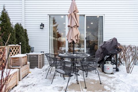 Tiny photo for 17828 W Salisbury Drive, Gurnee, IL 60031 (MLS # 12550108)