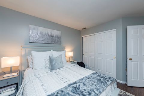 Tiny photo for 17828 W Salisbury Drive, Gurnee, IL 60031 (MLS # 12550108)