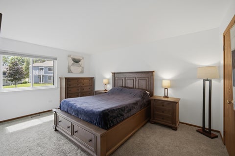 Tiny photo for 951 Manchester Circle #951, Schaumburg, IL 60193 (MLS # 12723669)