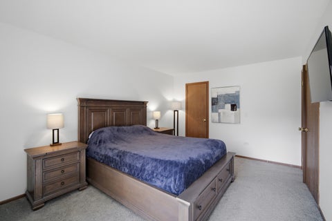 Tiny photo for 951 Manchester Circle #951, Schaumburg, IL 60193 (MLS # 12723669)