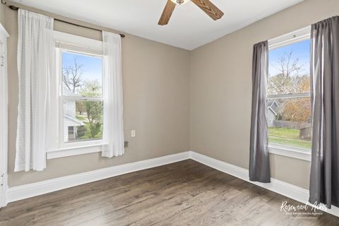 Tiny photo for 118 N Hartwell Street, Gilman, IL 60938 (MLS # 12345813)