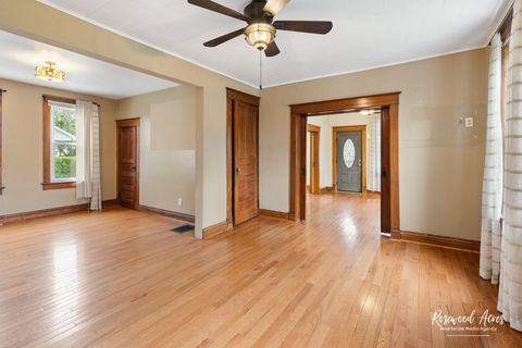 Tiny photo for 118 N Hartwell Street, Gilman, IL 60938 (MLS # 12345813)