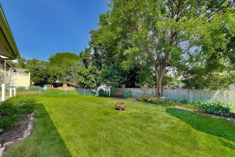 Tiny photo for 6001 Ross Drive, Woodridge, IL 60517 (MLS # 12768875)