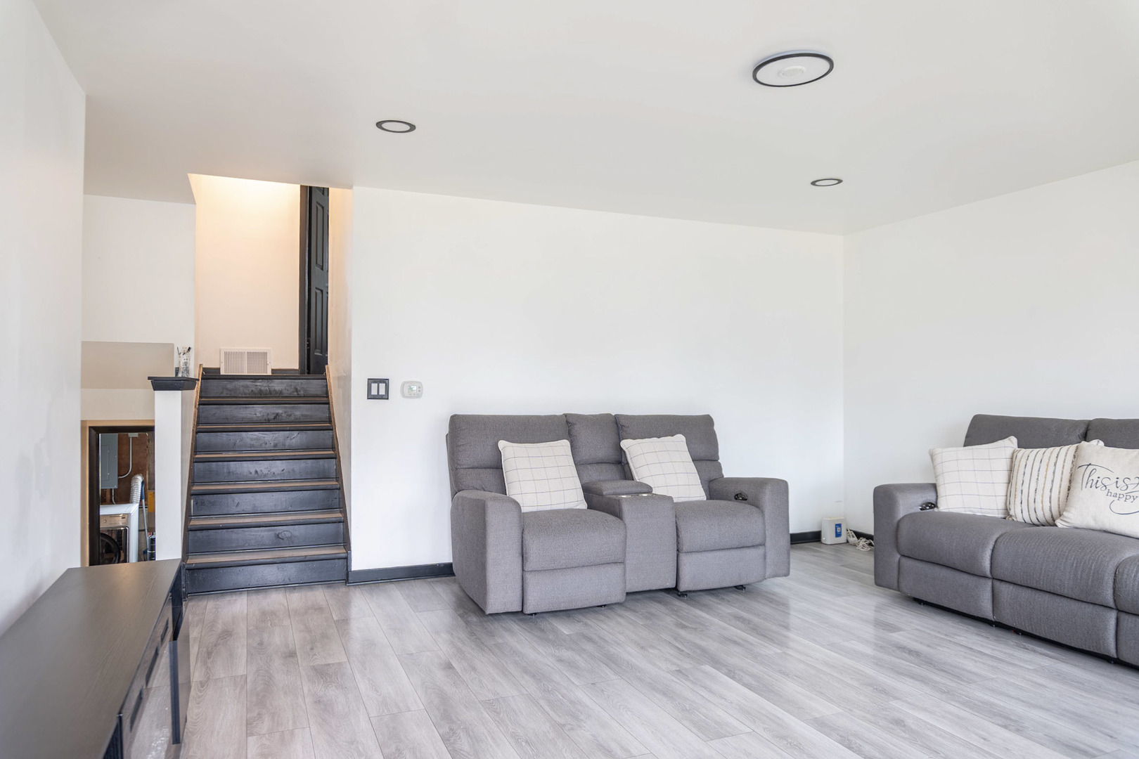 213 N Idlewild Avenue