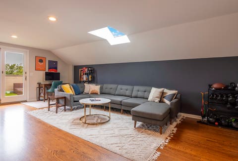 Tiny photo for 3248 N Seminary Avenue #3, Chicago, IL 60657 (MLS # 12725178)