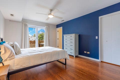 Tiny photo for 3248 N Seminary Avenue #3, Chicago, IL 60657 (MLS # 12725178)