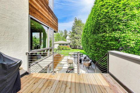 Tiny photo for 820 N Grove Avenue, Oak Park, IL 60302 (MLS # 12617122)