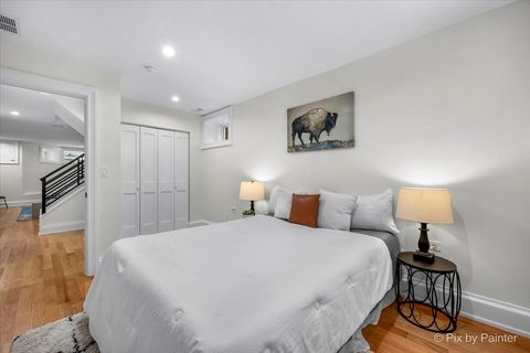 Tiny photo for 2334 N Oakley Avenue, Chicago, IL 60647 (MLS # 12661326)