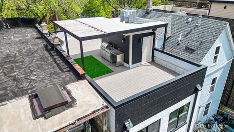 Tiny photo for 2334 N Oakley Avenue, Chicago, IL 60647 (MLS # 12661326)