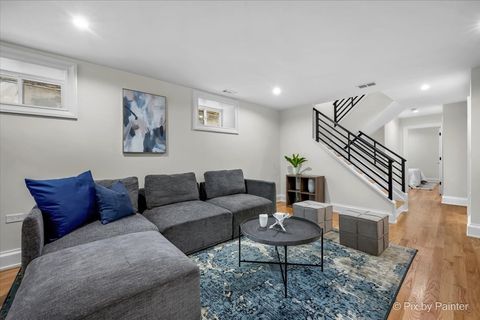 Tiny photo for 2334 N Oakley Avenue, Chicago, IL 60647 (MLS # 12661326)