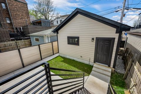 Tiny photo for 2334 N Oakley Avenue, Chicago, IL 60647 (MLS # 12661326)