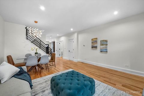 Tiny photo for 2334 N Oakley Avenue, Chicago, IL 60647 (MLS # 12661326)