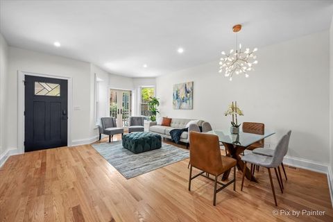 Tiny photo for 2334 N Oakley Avenue, Chicago, IL 60647 (MLS # 12661326)